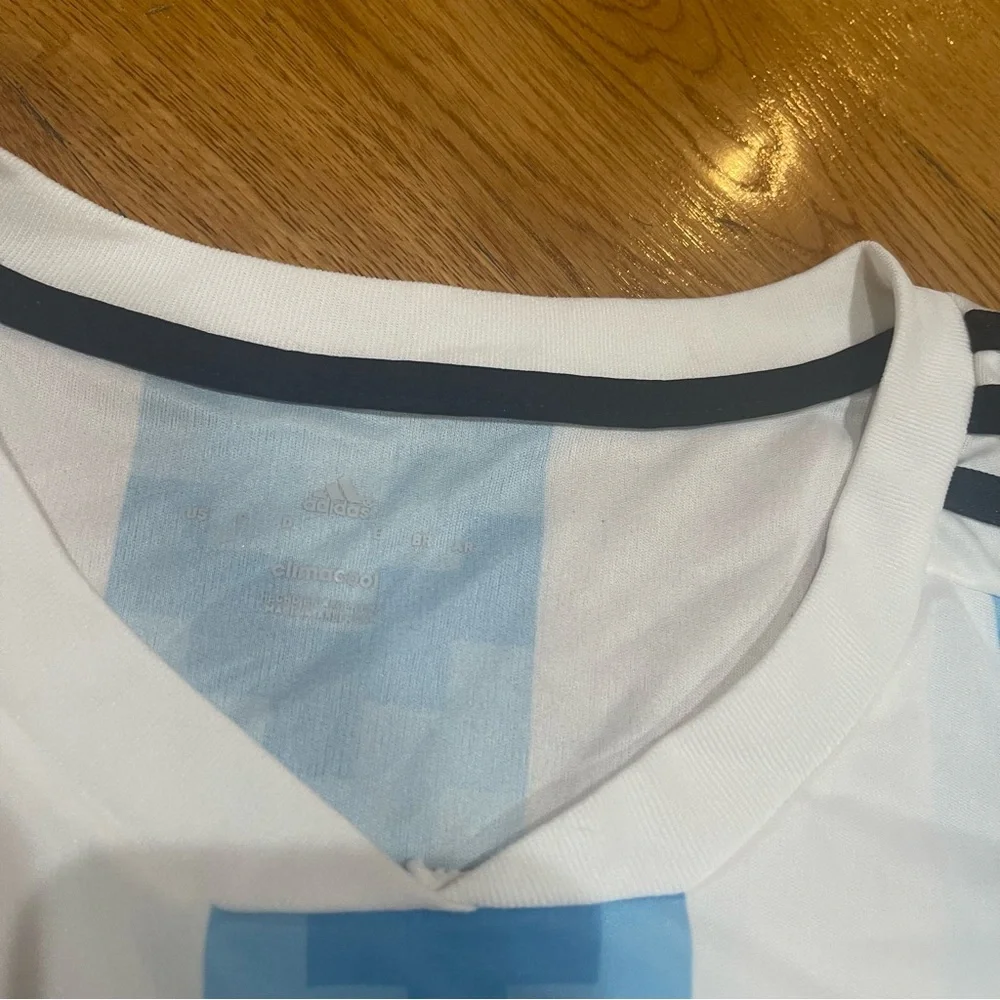 Lionel Messi Addidas Argentina soccer jersey - Picture 3 of 3